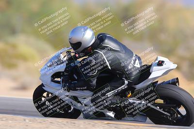 media/Nov-06-2023-Moto Forza (Mon) [[ce023d0744]]/2-Advanced Group/Session 4 (Turn 8 Inside)/